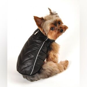 Featherlite Reversible-Reflective Dog Puffer Vest Coat (Black/Red) — PupRWear